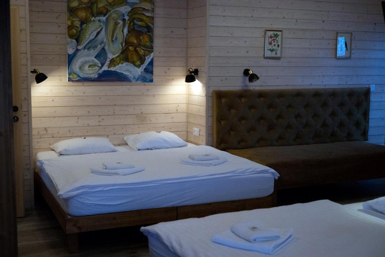 Wellness Rezort Janosikov Dvor Zázrivá Esterno foto