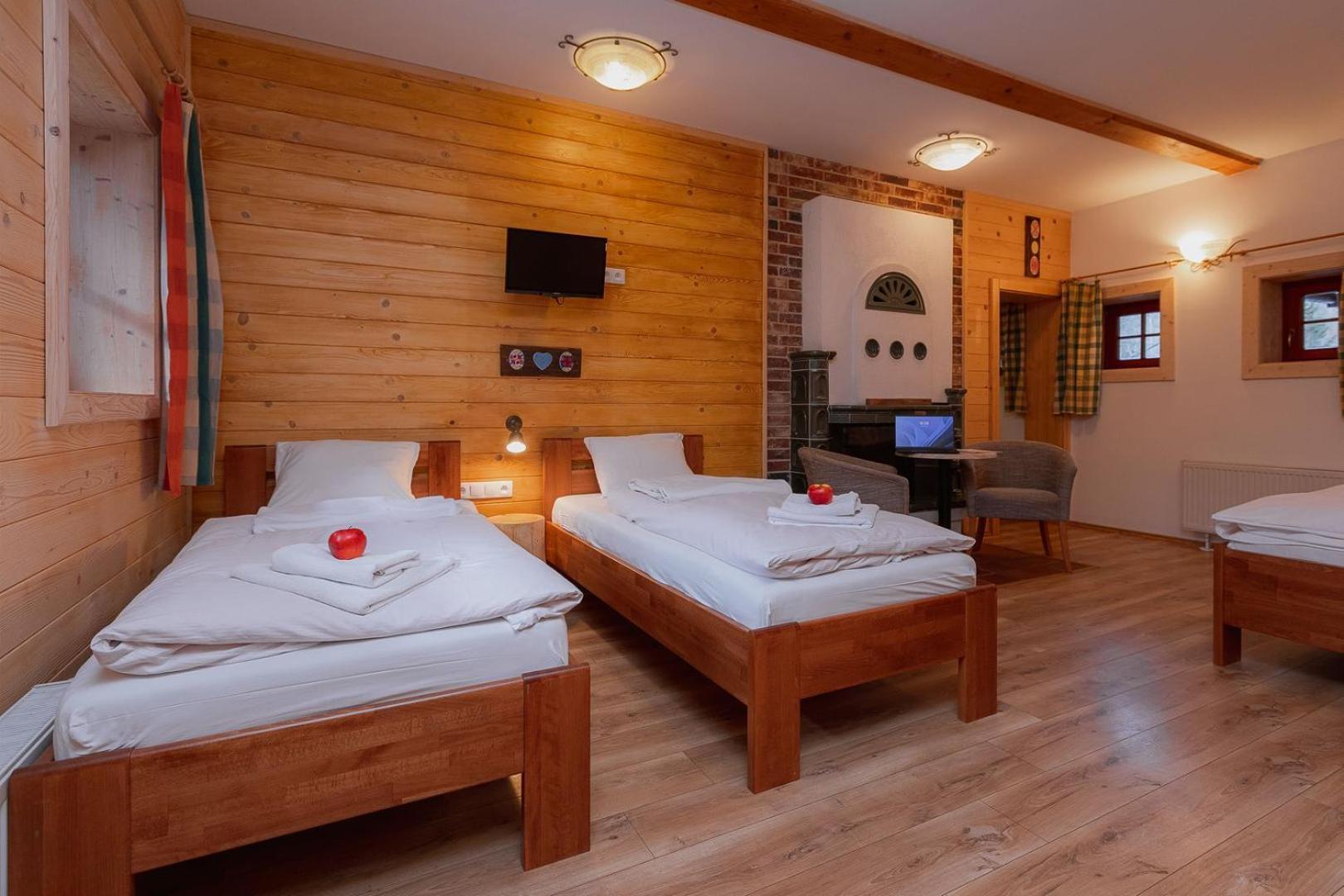 Wellness Rezort Janosikov Dvor Zázrivá Esterno foto