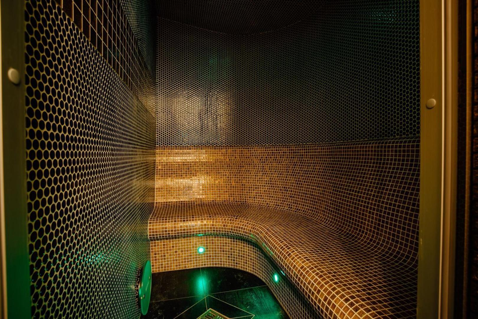 Wellness Rezort Janosikov Dvor Zázrivá Esterno foto