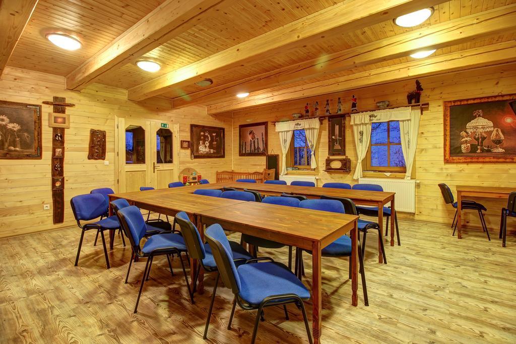 Wellness Rezort Janosikov Dvor Zázrivá Esterno foto